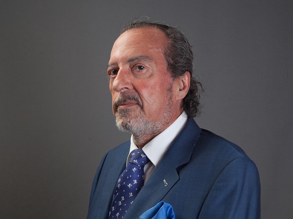 Dr. Juan López-Laserna Ruiz